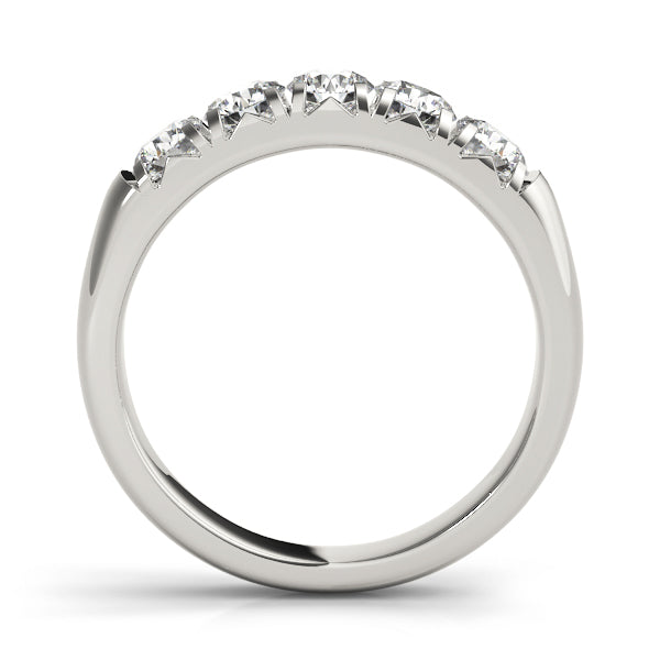 0.5Ct - 1.50Ct Lab-Grown Round Diamond Flush Prong Setting with Channel Inspired Illusion 5-Stone Diamond Ring, DE Color VVS Clarity