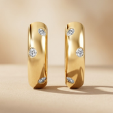 Bracelet de tennis en or et platine, serti de diamants ronds taille brillant cultivés en laboratoire.