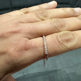 Halb-Ewigkeitsring aus 9-karätigem Roségold mit Mikropavé-Fassung und im Labor gezüchteten Diamanten für Damen