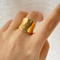 luxury gold band