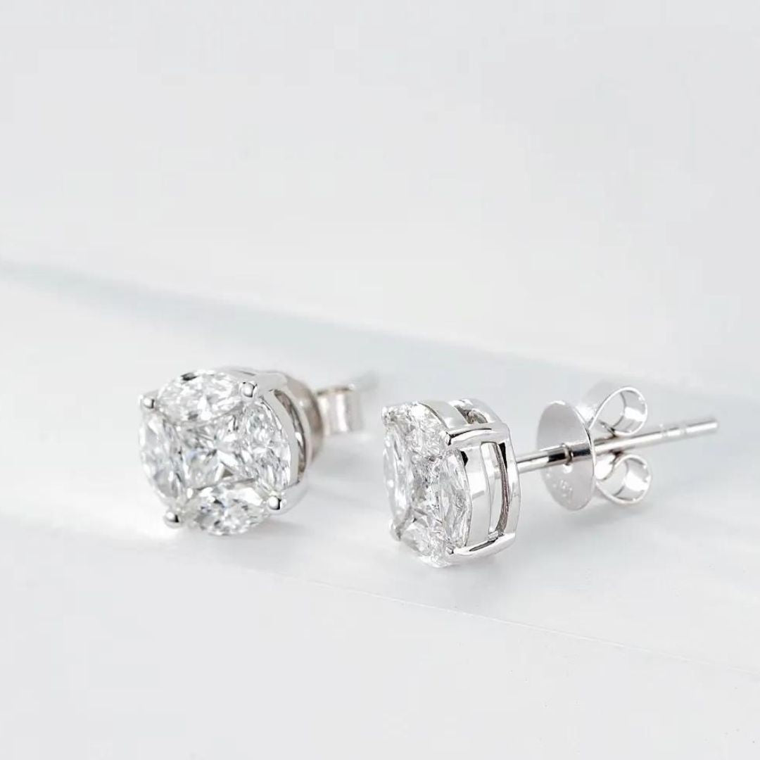 0.75Ct Natural Round Diamond Studs Earrings in White Gold