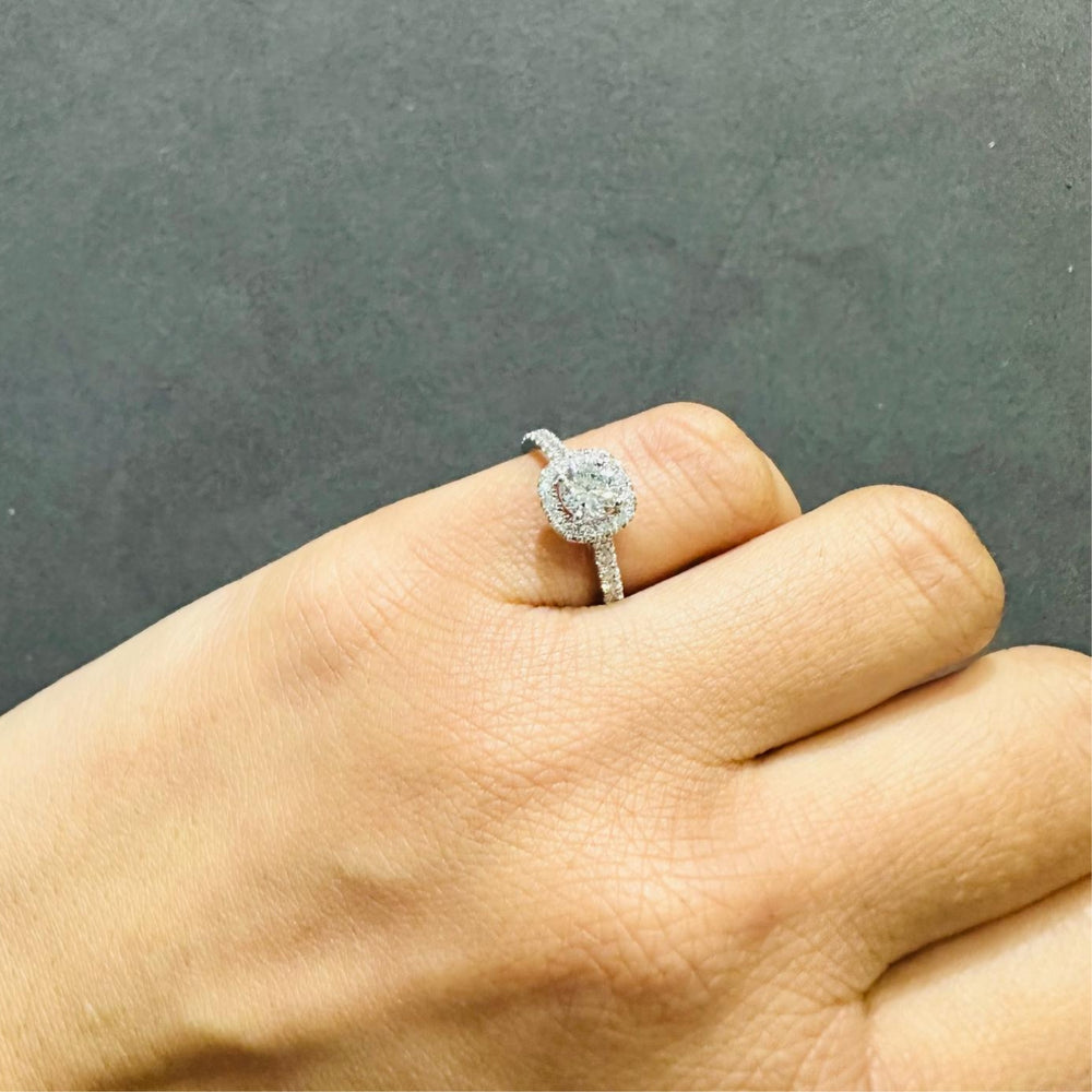 lab grown round cut diamond ring halo solitaire ring