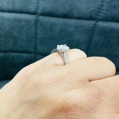 luxury diamond ring
