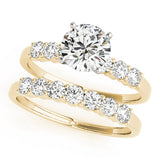 Majestic Single Row Engagement Ring Round Diamond Engagement Ring — 9K/18K Gold & Platinum