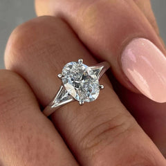 oval lab grown diamond ring 1.50ct diamond ring