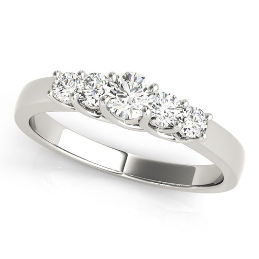 0.50-1.00ct Lab-Grown Round Diamond 5-Stone Scalloped Prong Diamond Ring, DE Color VVS Clarity