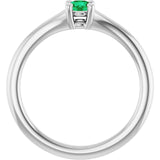 Round Emerald Youth Ring in White Gold