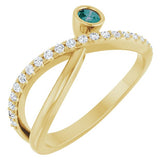 Round Alexandrite & Diamond Accented Ring in Yellow Gold