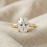 Oval 3.00ct Lab Diamond Engagement Ring G/VS1 Set in 18K Yellow Gold