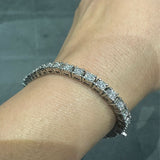 Bracelet de tennis serti de diamants illusion cultivés en laboratoire et monté sur argent sterling 925