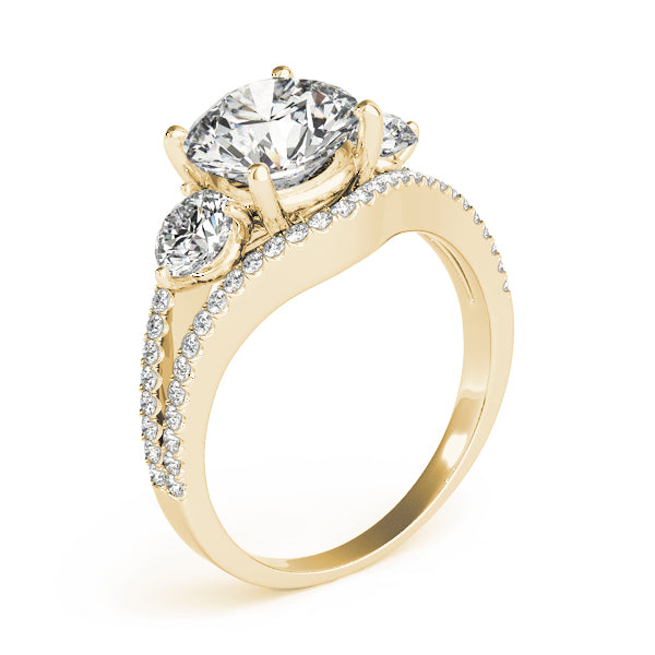 Gold ring with three diamonds