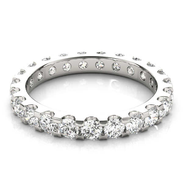 Round Cut Diamond U Shape Shared Prong Full Eternity Wedding Ring.