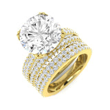 Imperial halo round diamond pavé ring in yellow gold