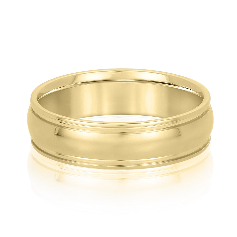 Slim Men's 5mm-8mm Grooved Step Edge Gold Band with Step Edges