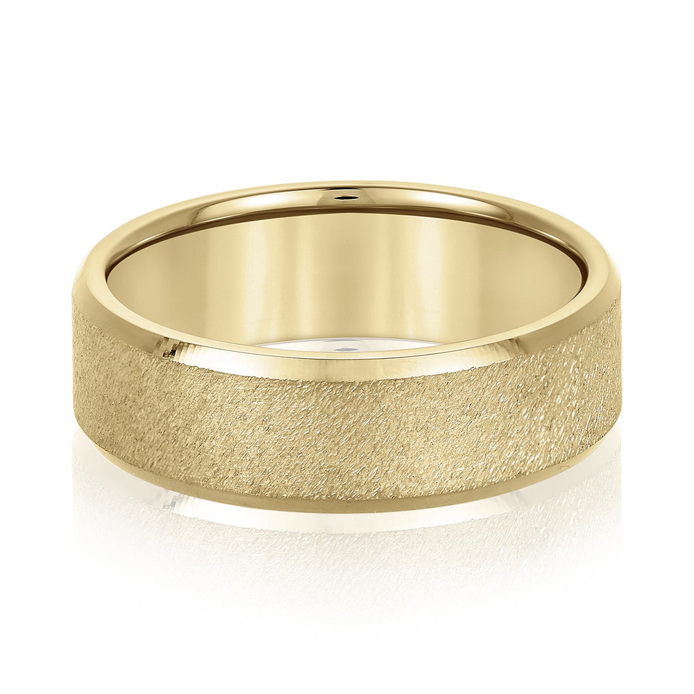 Bold Men's 5mm-8mm Carved Gold Band Soft Edge