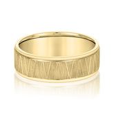 Bold Men's 5mm-8mm Carved Gold Band Profile