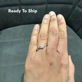 Minimalistischer runder Labordiamantring aus 925er Silber, perfekt als Geschenk