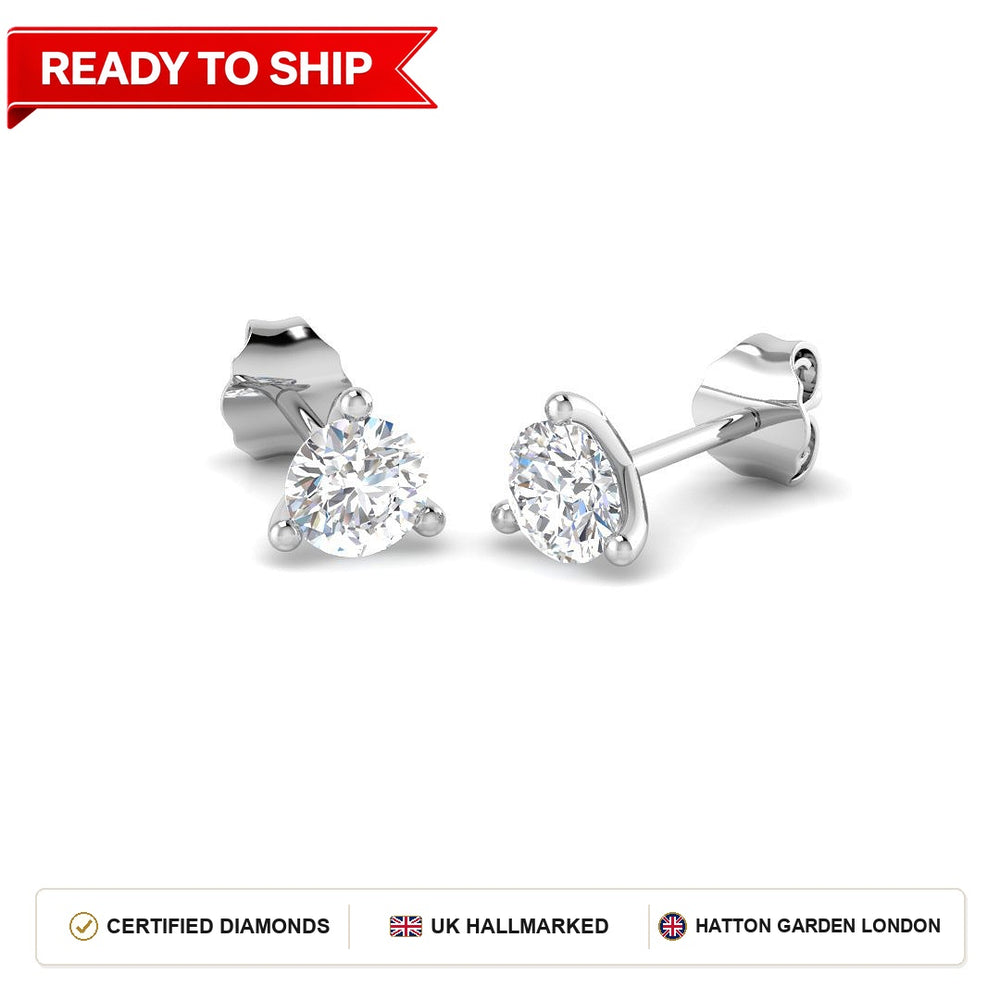 Lab grown diamond earring