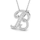 Anhänger mit auffälligem Diamantschriftzug und dem Initial „B“ sowie Baguette- und Runddiamanten
