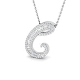 Diamantanhänger mit „C“-Schriftzug