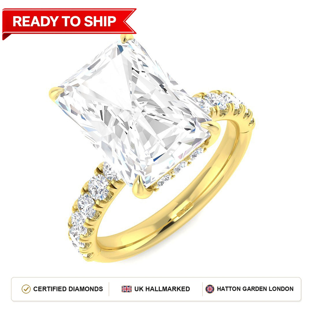 Lab grown diamond earring