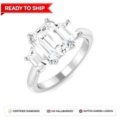 Lab grown diamond earring