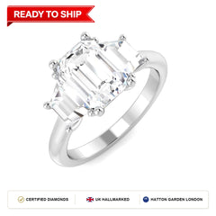 Lab grown diamond earring