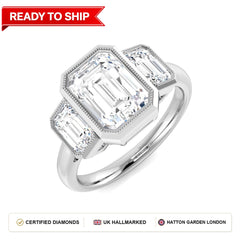 Lab grown diamond earring