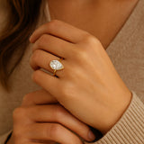 Bague de fiançailles solitaire sertie d'un diamant poire cultivé en laboratoire IGI, couleur D, pureté VVS