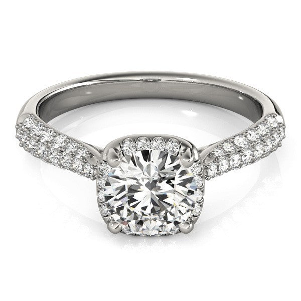 Lab Grown Round Diamond Halo Engagement Ring