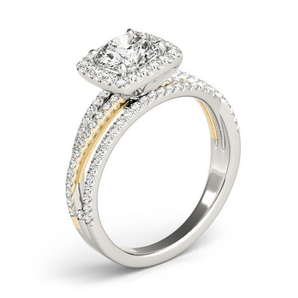 Lab Grown Round Diamond Halo Engagement Ring