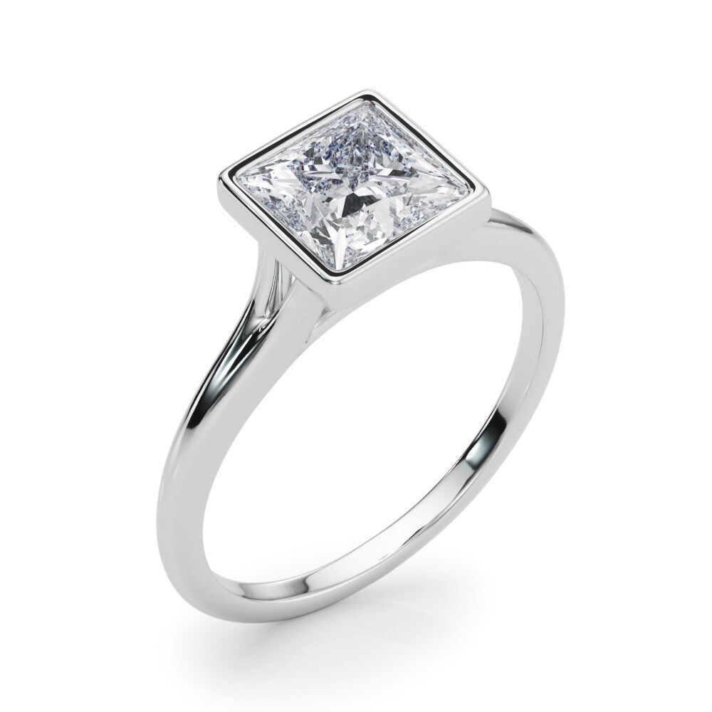 IGI Certified D/VS Princess Cut Lab Grown Diamond Solitaire Engagement Ring