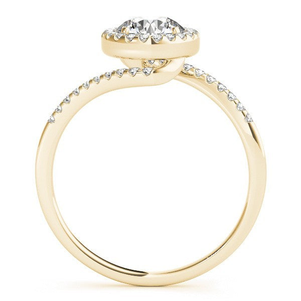 Lab Grown Round Diamond Halo Engagement Ring