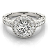 Lab Grown Round Cut Diamond Halo Engagement Ring