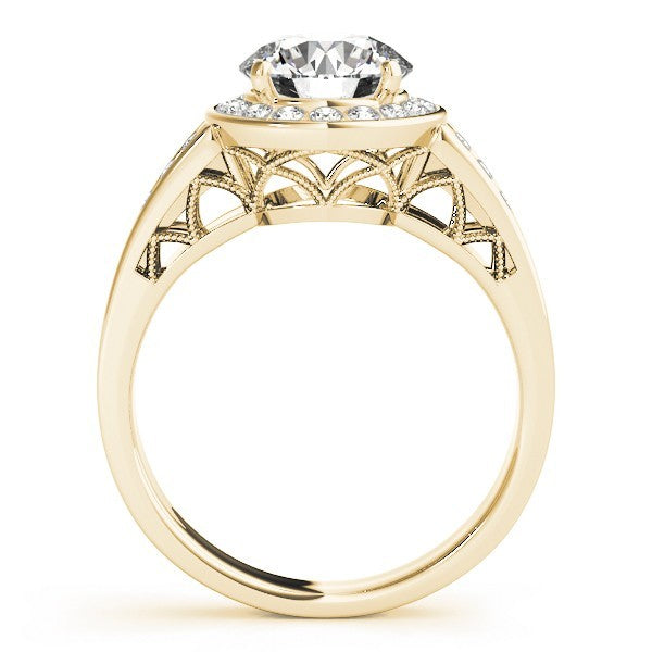 Lab Grown Round Diamond Halo Engagement Ring