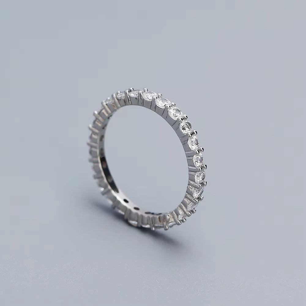 D-E/VVS 1 Ct Lab Grown Round Cut Diamond Claw set Full Eternity Ring White Gold