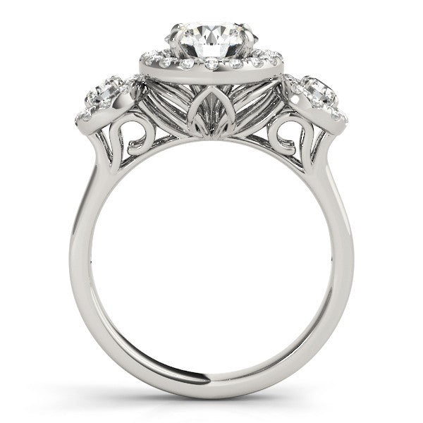 Lab Grown Round Cut Diamond Halo Engagement Ring