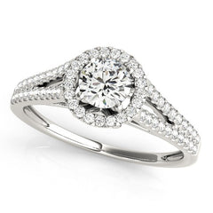 Lab Grown Round Cut Diamond Halo Engagement Ring