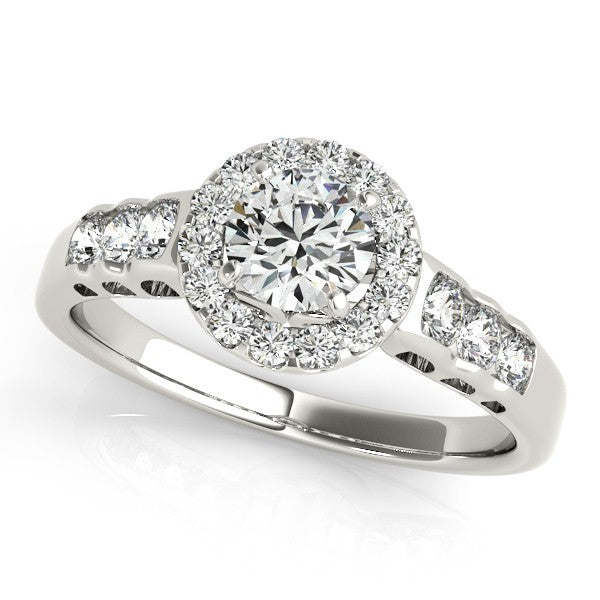 Lab Grown Round Cut Diamond Halo Engagement Ring