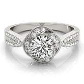 Lab Grown Round Diamond Halo Engagement Ring
