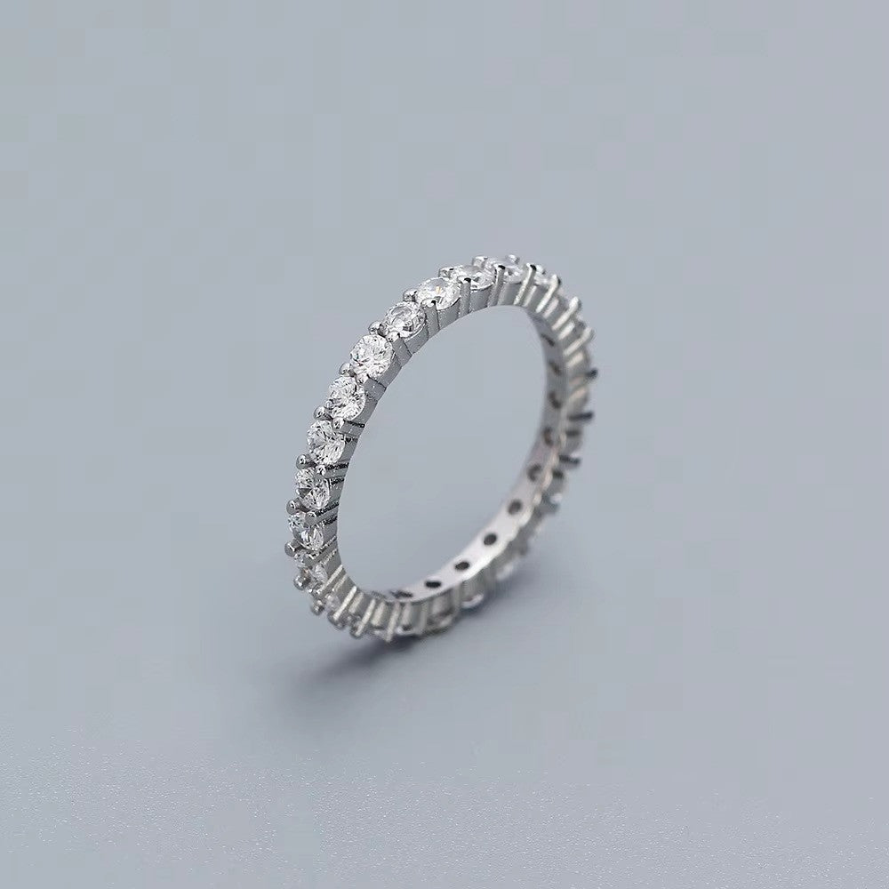 D-E/VVS 1 Ct Lab Grown Round Cut Diamond Claw set Full Eternity Ring White Gold
