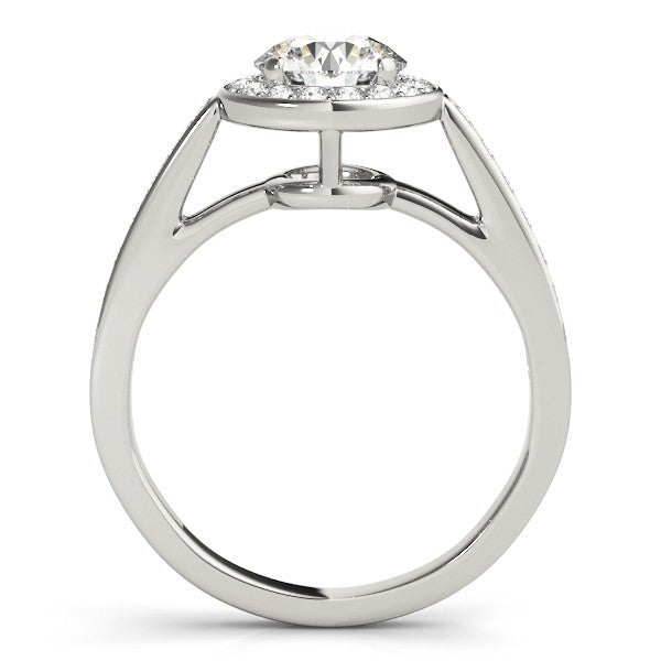 Lab Grown Round Diamond Halo Engagement Ring