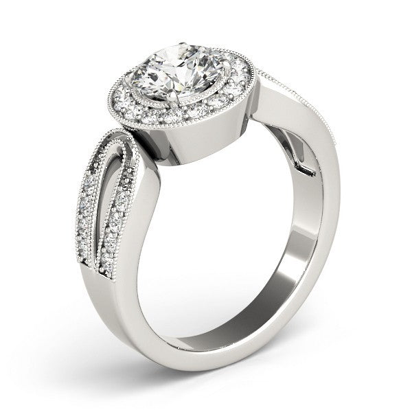 Lab Grown Round Diamond Halo Engagement Ring