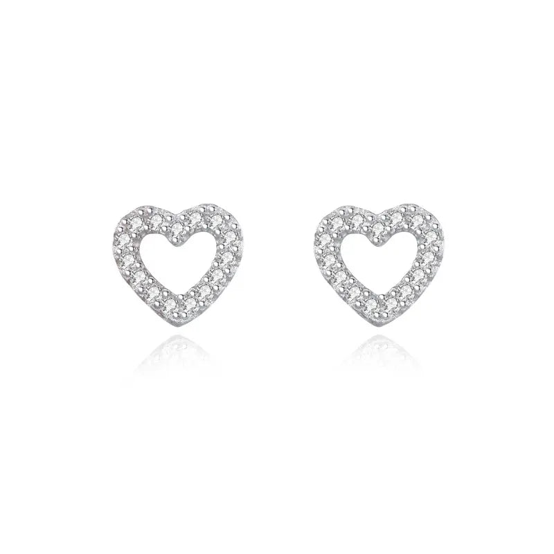 0.10 Carat Round Shape Diamond Heart Stud Earring