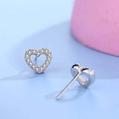 0.10 Carat Round Shape Diamond Heart Stud Earring