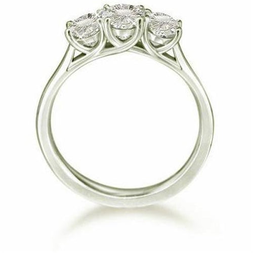 Natural Round Shape Diamond 3 Stone Engagement Ring