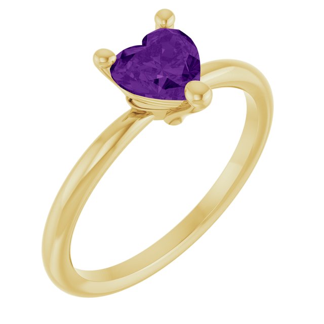 Heart Amethyst Solitaire Ring in Yellow Gold