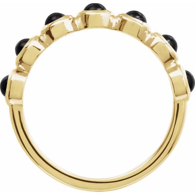 Round Black Onyx Cabochon Ring in Yellow Gold