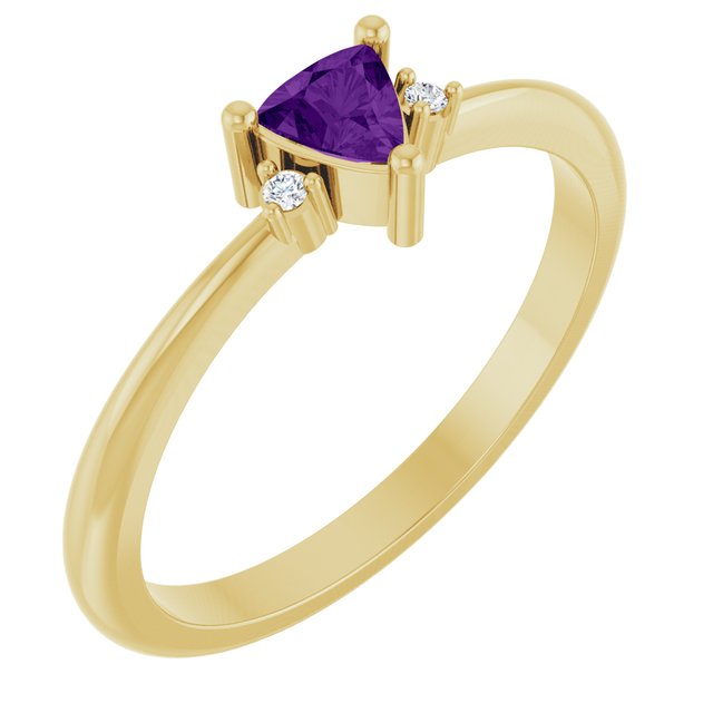 Trillion Amethyst & Diamond Accented Ring in Yellow Gold | 4x4x4mm
