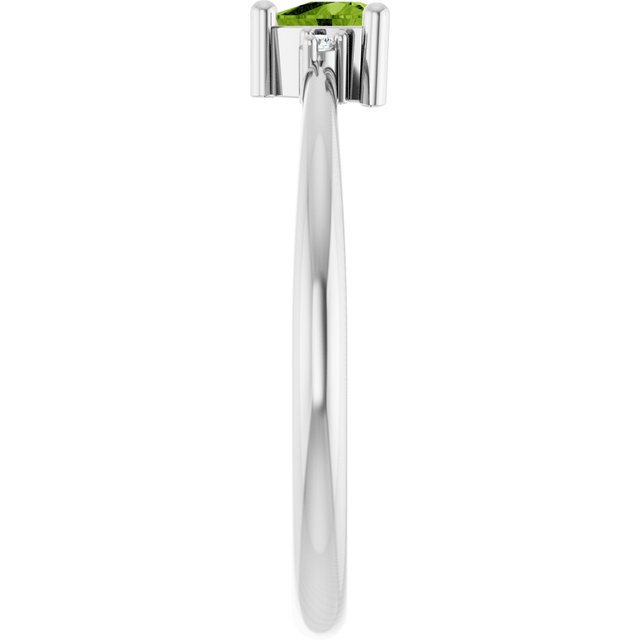 Trillion Peridot Accented Ring with Diamond Accents in Platinum